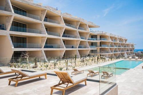 Luxurious Ocean View Apartment in Cabo San Lucas, Mexico