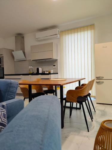 ห้องครัว, Pe-Ki Apartman Székesfehérvár (Pe-Ki Apartman Szekesfehervar) in วาราเลีย