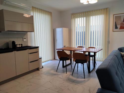 ห้องครัว, Pe-Ki Apartman Székesfehérvár (Pe-Ki Apartman Szekesfehervar) in วาราเลีย