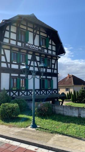 . Hotel Konak Tammy Platičevo - Šabac