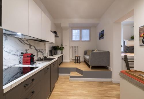 Easylife - Tranquillo studio vicino Prada