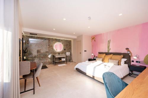 Viewpoint Boutique Living - image 7