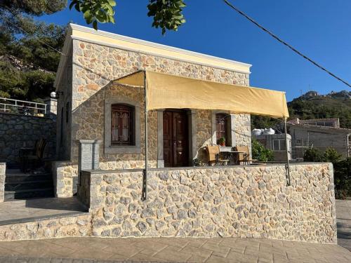 Panos Renos Studio, a cozy home by the beach! - Τέλενδος