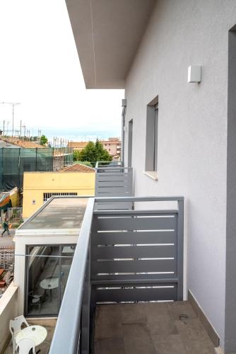 SE029 - Mondolfo, nuovo trilocale con balcone ed a/c