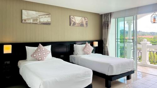 Twin room, superior