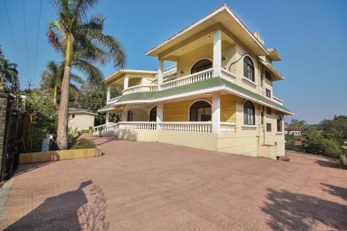 Akbar Villa 4BHK With Pool - Pedali