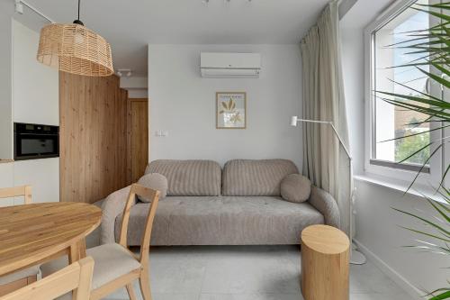 One-Bedroom Apartment image 10