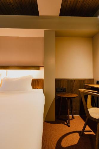 Comfort Double Room image 10