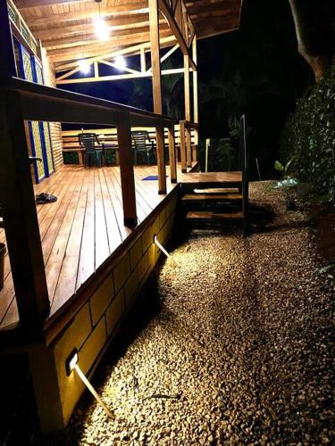Hoja Azul - Sustainable teak modern cabin in Hojancha in Hojancha