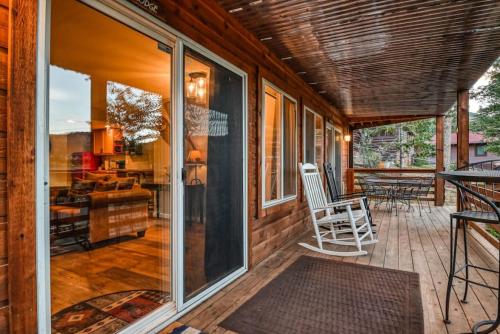 Beaver Lodge MTN Town Escape GMF in Green Mountain Falls