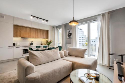 Warsaw Prestige Suites - Two-Level Loft, 72m2, 1000Mbs Internet, Parking, Gym - by Rentujemy, Varšava