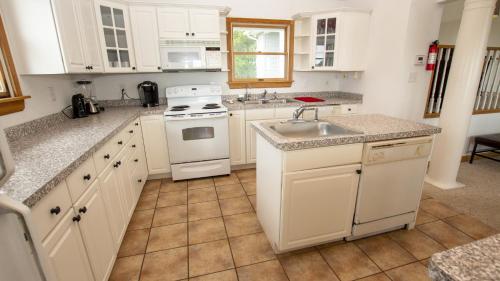Oceanside, Pool, Hot Tub, Close to Beach, OH1, Silver Sandcastle, Corolla (foto 10)