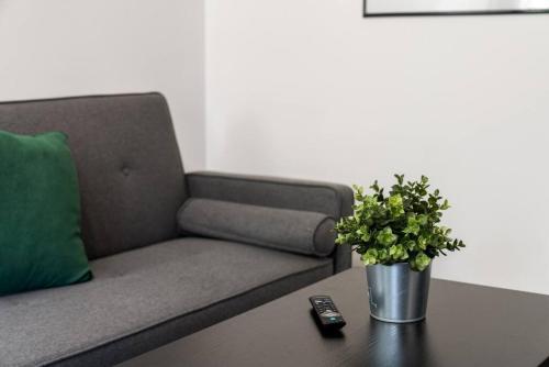 Center City Philly Home, Cozy 1-BR, Ideal Location for 4 Guests! Center City Philly Home, Cozy 1-BR, Ideal Location for 4 Guests!