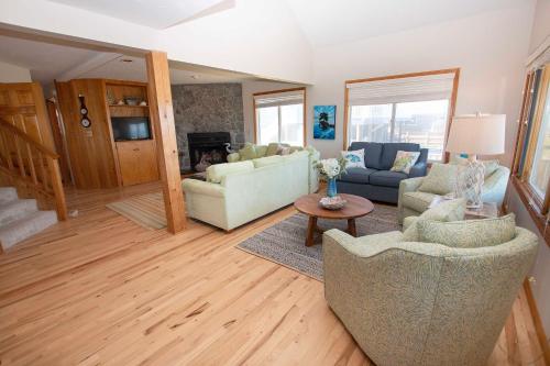 OCEANFRONT, Ocean views, beach walkway, screened porch, O3, Duckaway, Duck (foto 10)