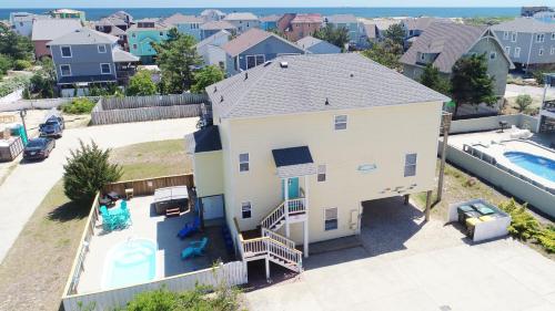 Oceanside, Private Pool, Close to the beach! OS1F, La Maison de la Mer