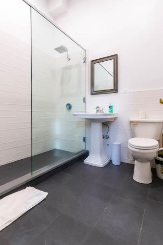 NY Moore Hostel in Brooklyn, USA