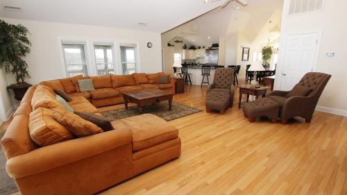 OCEANFRONT, 8 BRs, Rec Rm, Pool, H Tub, Media Rm, Ocean Views, OS24C, Flying Cloud II, Corolla (foto 8)