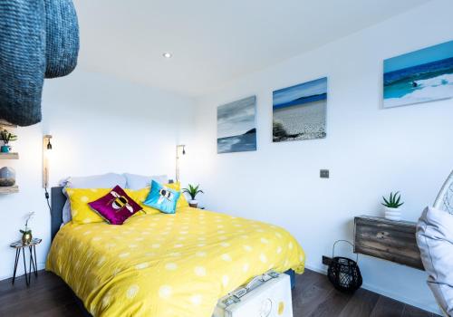 Chalon - A quirky hideaway on the river for 2, Cardigan (foto 8)