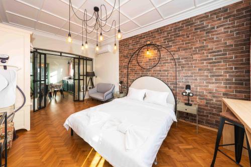 Heart of the City Center Lux Apartment with View, Sofia