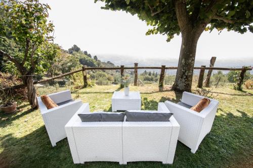 Villa Iris with Swimming Pool