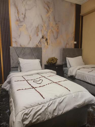 Best four pyramids view