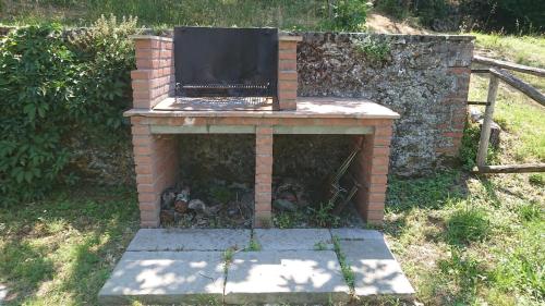 Petrolo - image 13