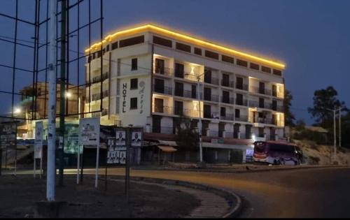 . Hotel Azora