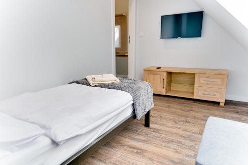 VIP Apartment A 64qm 4 Zi DG Wohnung klimatisiert großes Bad u Küche max 4 Gäste inklusive Schlafsofa