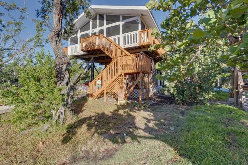 Little Gasparilla Island Paradise: Walk to Beach! in Placida