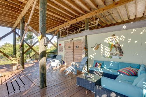 Little Gasparilla Island Paradise: Walk to Beach! in Placida