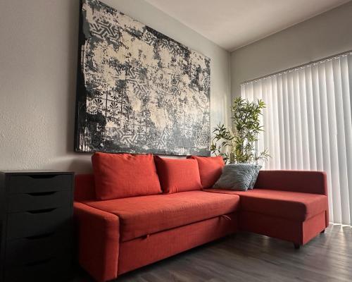 Hollywood Retreat! Private room in 2BR apartment