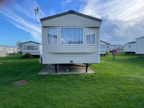 8 Berth family caravan Selsey West Sussex