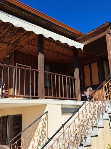 Μονοκατοικία Μονοπήγαδο Μονοκατοικία Μονοπήγαδο