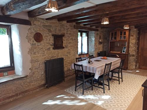 Casa Rural TTIPIAENEA Landetxea in Asiain
