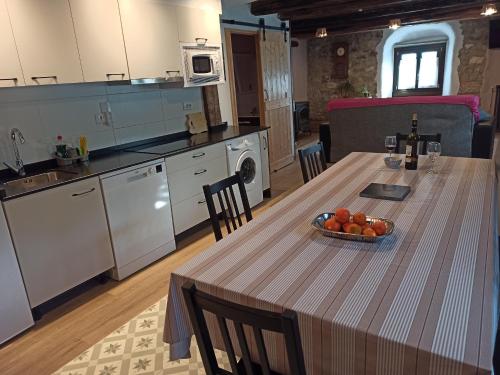 Casa Rural TTIPIAENEA Landetxea in Asiain