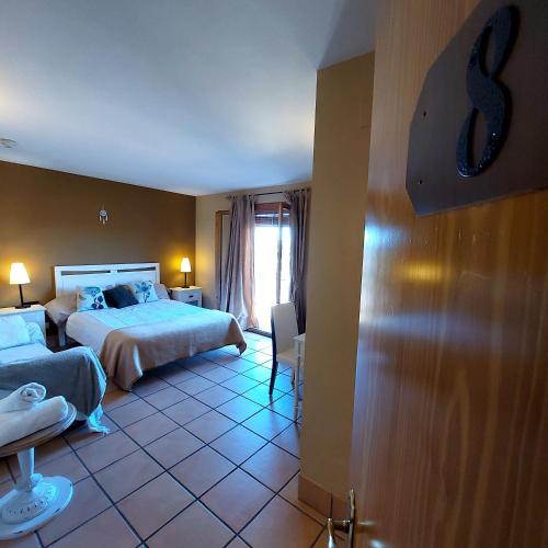 Hostal Tastavins in 塔斯塔文斯佩納羅雅