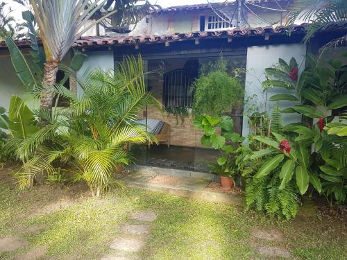 ทัศนียภาพภายนอกโรงแรม, Chalé Ilhabela Perequê (Chale Ilhabela Pereque) in หาดเปเรเก