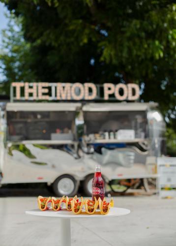 Little Mod Hotel at the University - image 13
