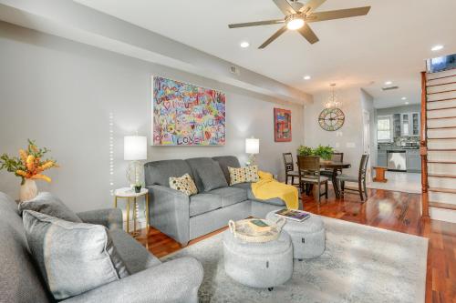 Trendy Baltimore Townhome 2 Mi to Downtown! in Baltimore, USA