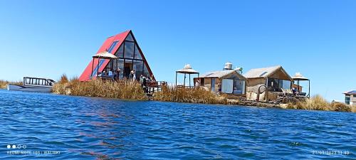 B&B Puno - Uros Waliski Lodge - Bed and Breakfast Puno