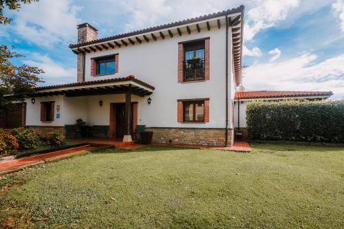 Villa Tiviti in Oviedo (Duplicated)