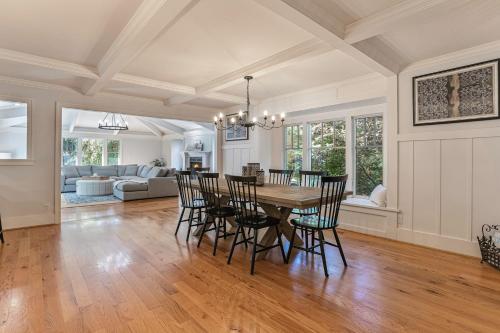 Living Among The Oaks Living Among The Oaks