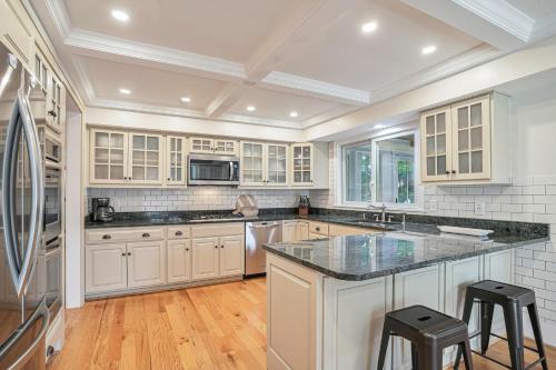 Living Among The Oaks Living Among The Oaks