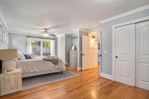 Living Among The Oaks Living Among The Oaks