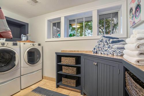 Living Among The Oaks Living Among The Oaks