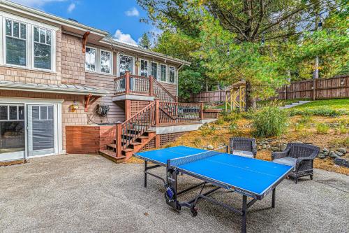 Living Among The Oaks Living Among The Oaks