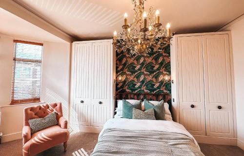 Ty Crindau by Solace Stays (Pool Table) in Shaftbury