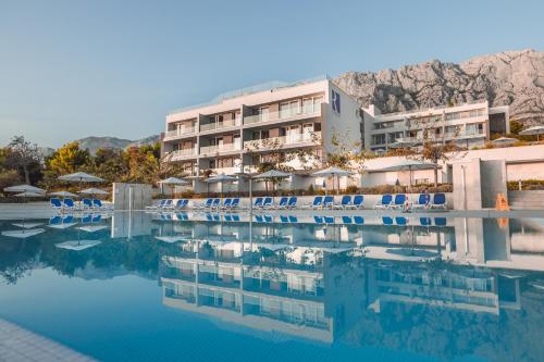 Romana Beach Resort - Accommodation - Makarska