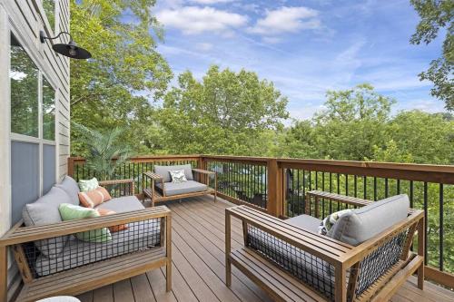 Iekārtas, Gorgeous Lake Cabin Hot Tub in Forsyth (MO)