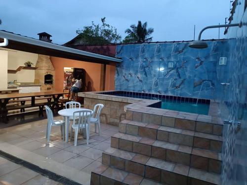 Casa com Piscina e churrasqueira/ mar casado in Praia de Pernambuco